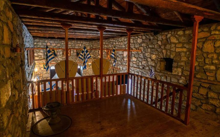 Μπαίνοντας στο σπίτι που γεννήθηκε ο Κολοκοτρώνης στο Λιμποβίσι νιώθεις δέος και περηφάνια.