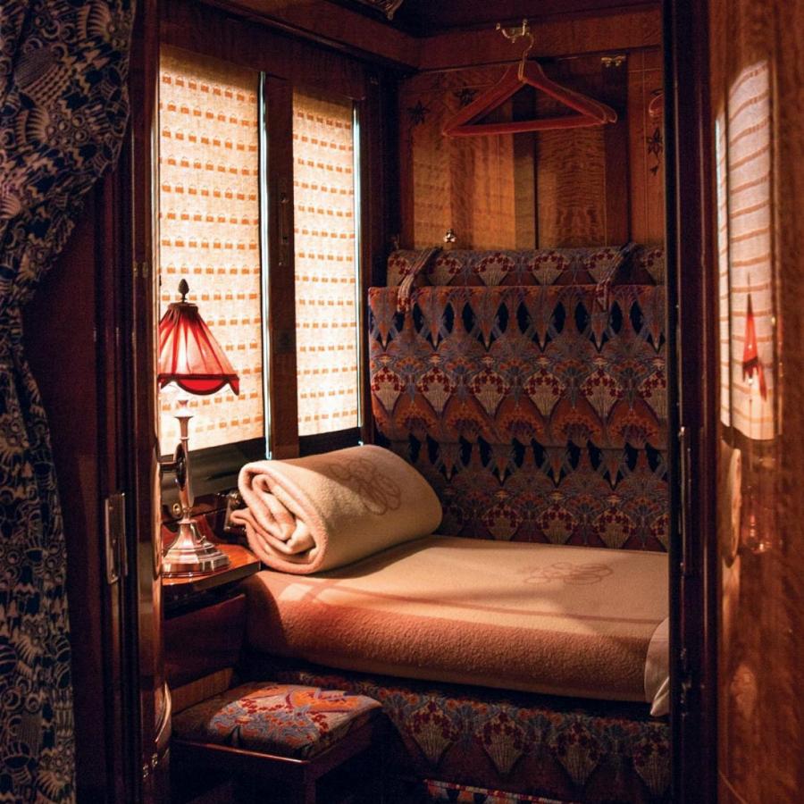 Travel from Venice to London Gatsby-style in this 1920’s-themed Luxury Train (Video)