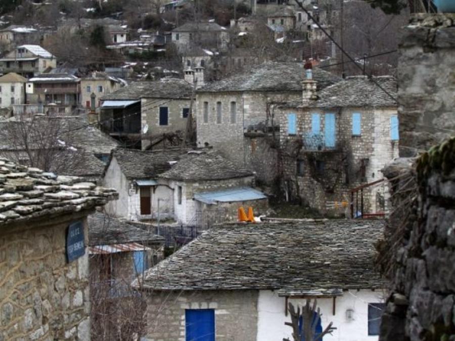 Συρράκο και Καλαρρύτες: Ομορφιές που δεν τις χορταίνει το μάτι