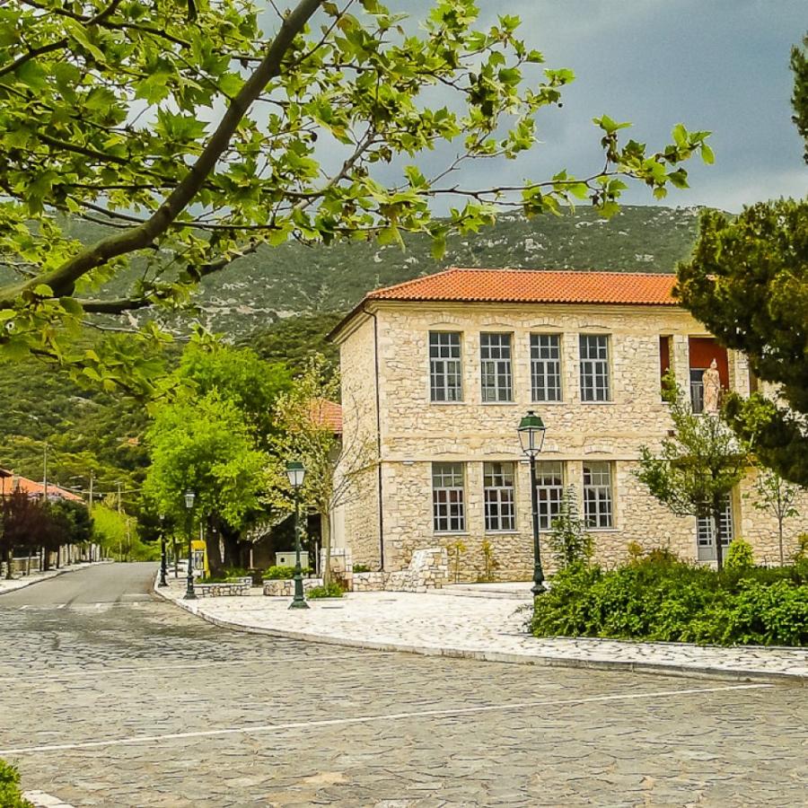 Μόνο για 2: Τέσσερις υπέροχοι προορισμοί, που γίνονται και σούπερ ρομαντικές μονοήμερες και τέλεια Σαββατοκύριακα για δύο.