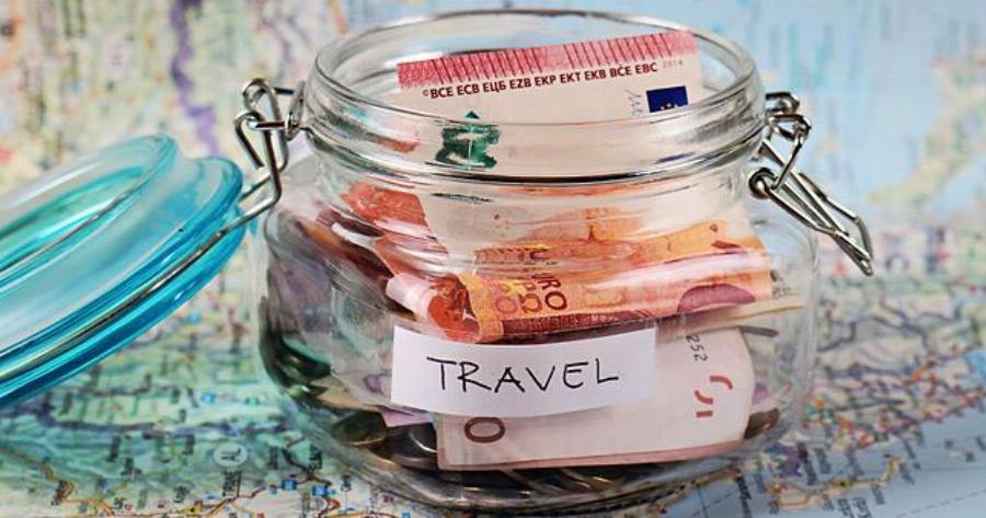 Πώς βρίσκει ο κόσμος λεφτά για ταξίδια;