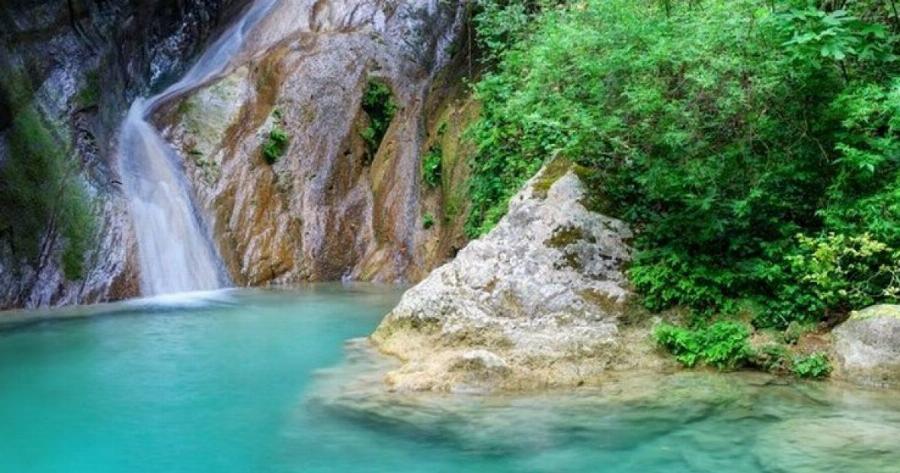 Οι καταρράκτες της Λευκάδας που αφήνουν άφωνους τους επισκέπτες!