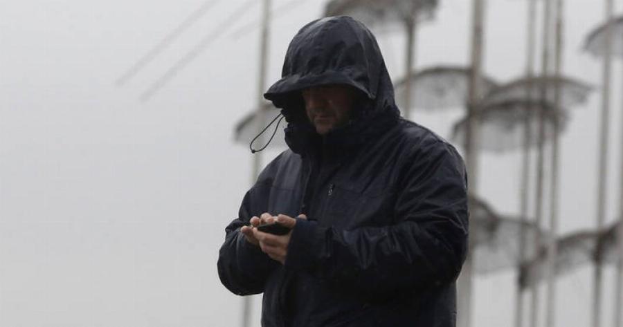 Καιρός στην Ελλάδα: Παγωνιά και βροχές τη Δευτέρα – Η πρόγνωση καιρού για την Τσικνοπέμπτη μέχρι τέλος του μήνα
