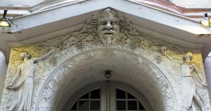 Τα υπέροχα προπολεμικά σπίτια στην Πατησίων που δεν παρατηρούμε ποτέ