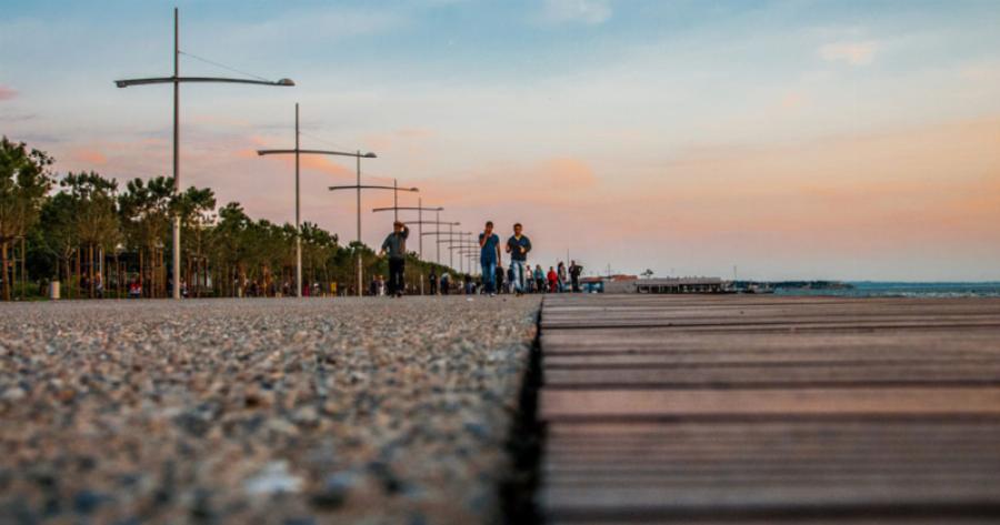 Ψήφισμα: Συμφωνείτε με το κλείσιμο της παραλίας Θεσσαλονίκης;