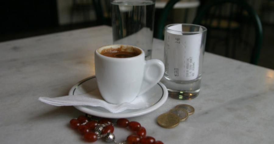 Κορωνοϊός: 3 χρόνια φυλάκιση σε ιδιοκτήτρια καφενείου στην Πρέβεζα