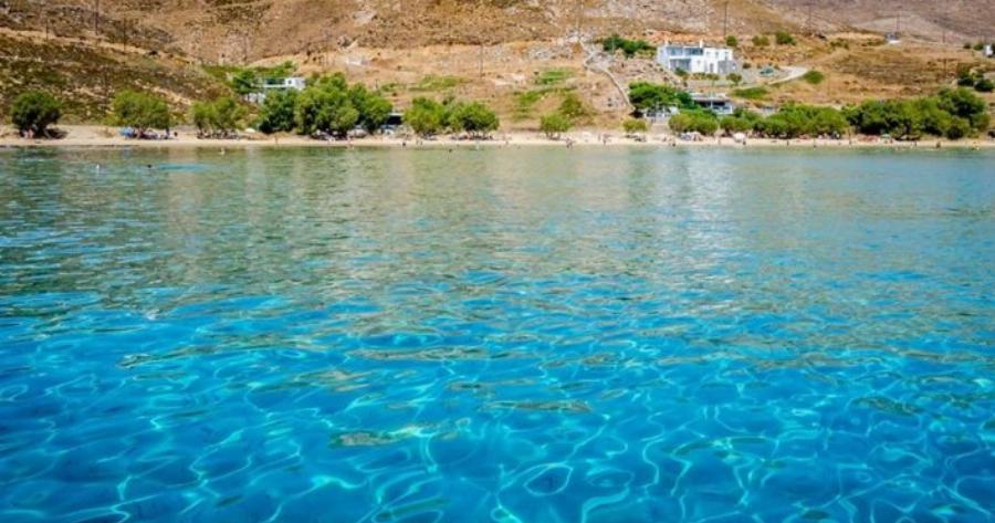 Το τέλειο καταφύγιο: Το ελληνικό νησί που οι ζάμπλουτοι δίνουν μάχη για να βρεθούν στην καραντίνα τους