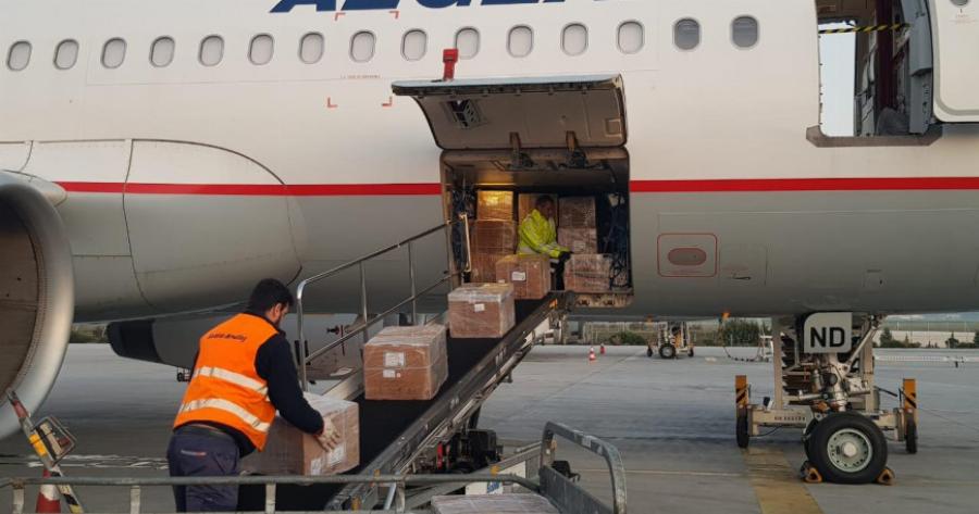 Στο «Ελ. Βενιζέλος» 1,7 εκατ. μάσκες και υγειονομικό υλικό – Δωρεά του Ιδρύματος Ωνάση και Ελλήνων εφοπλιστών