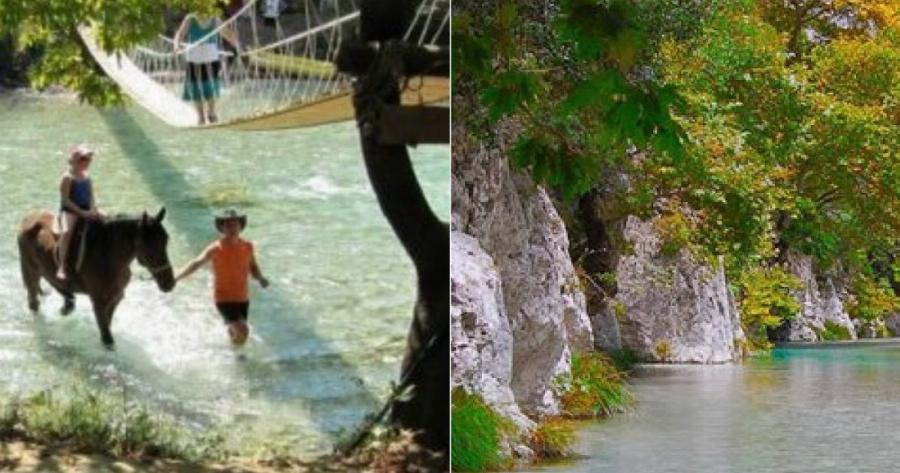 Το μικρό Ελληνικό χωριουδάκι δίπλα στον ποταμό Αχέροντα που μαγεύει με τα τρεχούμενα νερά και τα υπεραιωνόβια δέντρα του.