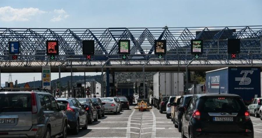 Πάνω από 23.000 οχήματα έφυγαν χθες και από τις δύο Εθνικές Οδούς