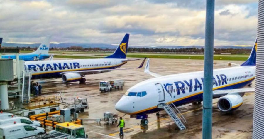Ryanair: Ενδεχόμενη πλήρης καθήλωση του αεροπορικού στόλου της