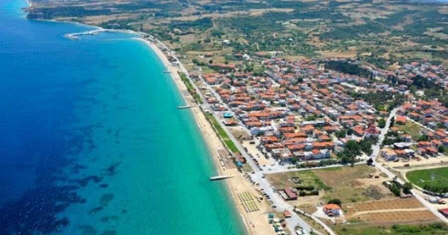 Κορονοϊός: «Η μισή Θεσσαλονίκη έχει μετακομίσει στη Χαλκιδική»