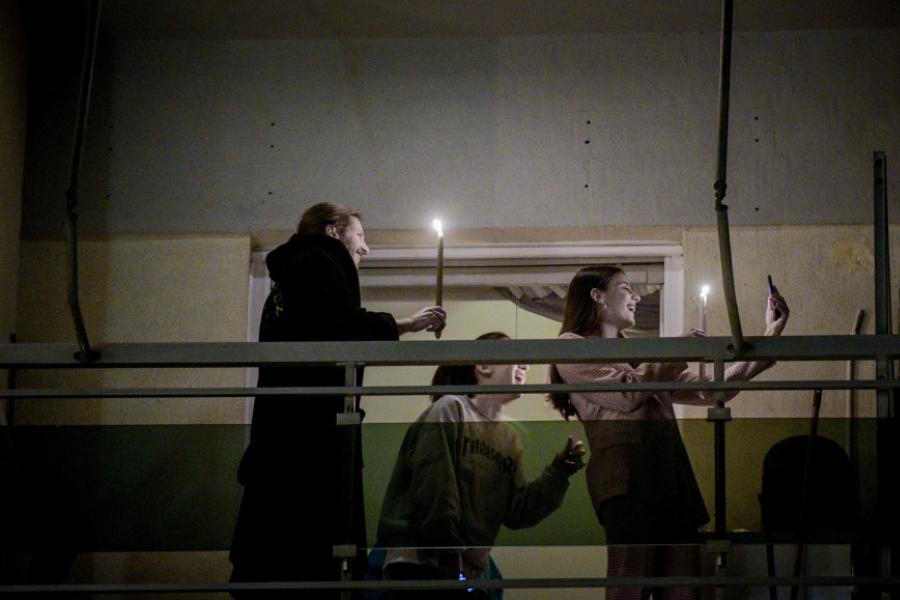 20 φωτογραφίες από μια Ανάσταση που θα μας μείνει αξέχαστη