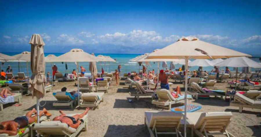 Το 50% των Ελλήνων σχεδιάζει να πάει διακοπές το καλοκαίρι. Εσείς;