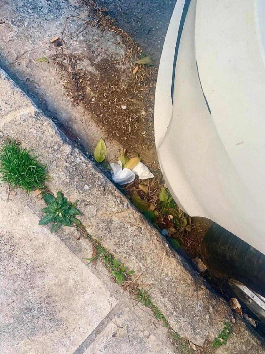 500 μέτρα, 20 εστίες μόλυνσης covid-19: Η εικόνα-ντροπή στο Παλαιό Φάληρο που δεν χωνεύεται (Pics)