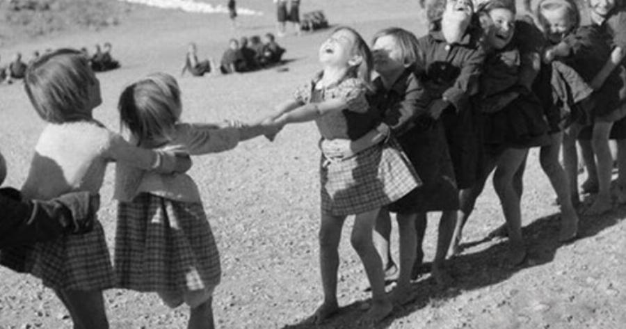 Τότε που μετρούσαμε παγωτά και μπάνια. Θυμάσαι;