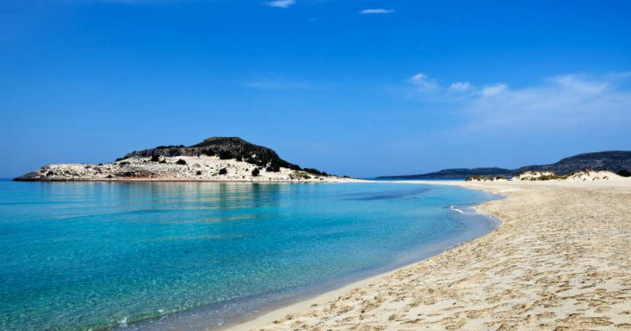 Η Πελοπόννησος μας ταξιδεύει στις… Μπαχάμες! Η ελληνική παραλία με το απόλυτο εξωτικό τοπίο (video)