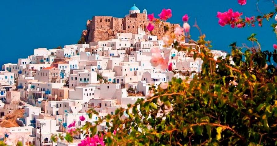 Αστυπάλαια η«Πεταλούδα του Αιγαίου»; Αγνό, γαλήνιο, γεμάτο μυστικούς «θησαυρούς»