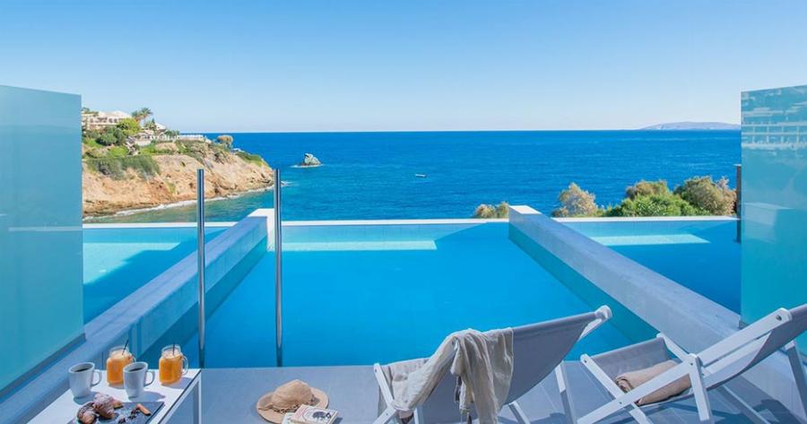 Ιδιοκτήτες Ξενοδοχείων Στην Κρήτη Προσφέρουν Δωρεάν Διακοπές Σε Γιατρούς Και Νοσηλευτές