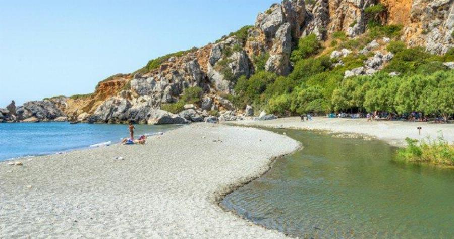 Η μοναδική παραλία στο Ρέθυμνο που δε θυμίζει σε τίποτα οποιαδήποτε άλλη στην Ελλάδα | ΦΩΤΟ
