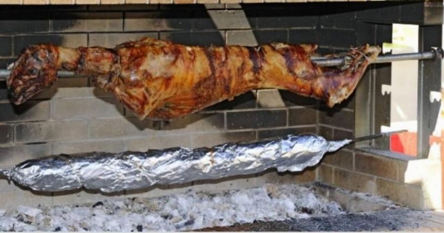 Ποιοι Επιτρέπεται Να Ψήσουν Την Κυριακή Του Πάσχα ? Αναλυτικα