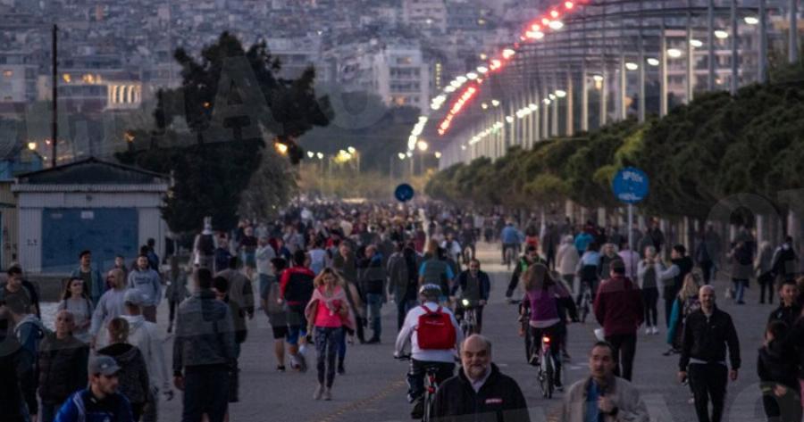 Θεσσαλονίκη: Άνοιξε η Νέα Παραλία και… βούλιαξε από κόσμο!