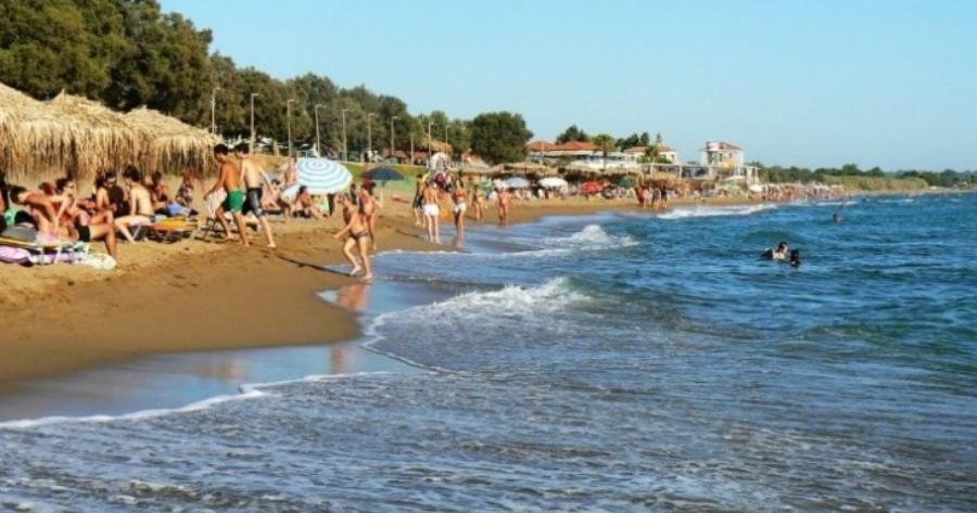 Κουρούτα: Άγνωστες λεπτομέρειες για το παραλιακό θέρετρο με τις απίστευτες αμμουδιές και την έντονη νυχτερινή ζωή