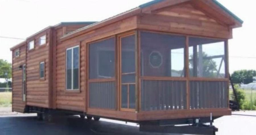 Χωράει 6 άτομα, στο φέρνουν σε 4 ημέρες, κοστίζει 9.000€ και το εσωτερικό του θα σας μαγέψει