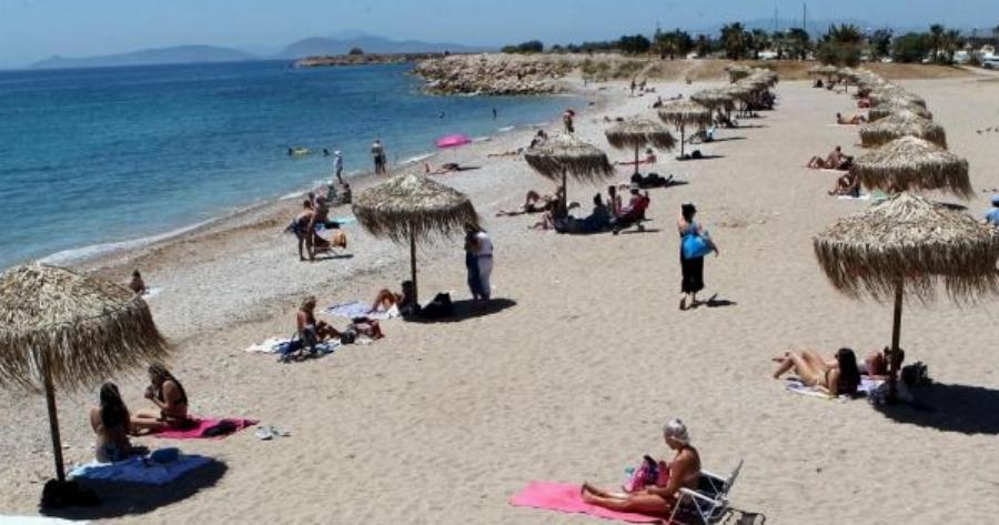 Διακοπές 2020: Εισιτήρια 6 ευρώ σε δημόσια παραλία για… 5 ώρες!