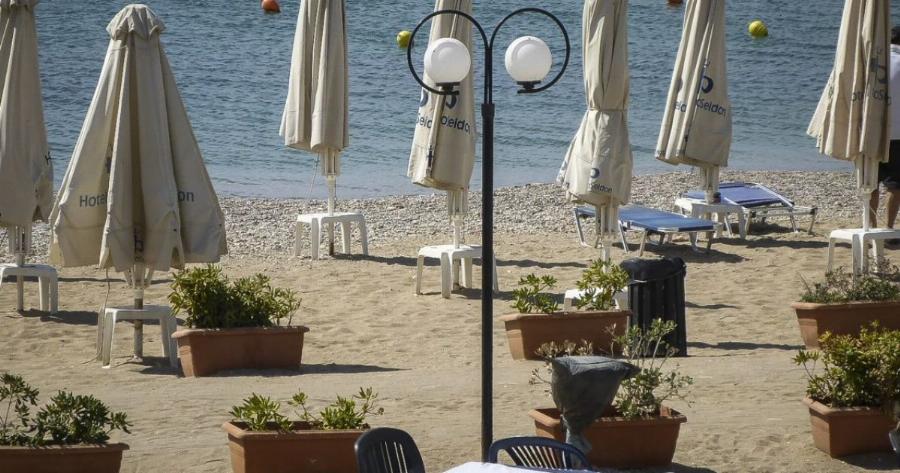 Ανοίγουν 515 οργανωμένες παραλίες: Τι επιτρέπεται και τι απαγορεύεται – Αναλυτικές οδηγίες