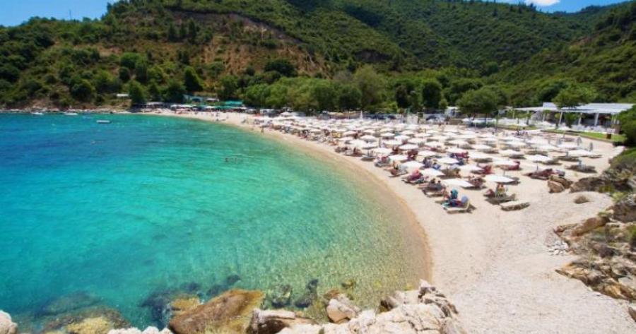 Δωρεάν διακοπές για 500.000 εργαζόμενους – Οι δικαιούχοι – Πως θα τα καταφέρετε