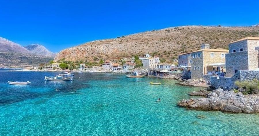Τα όμορφα παραθαλάσσια χωριά της Πελοποννήσου για διακοπές το καλοκαίρι του 2020