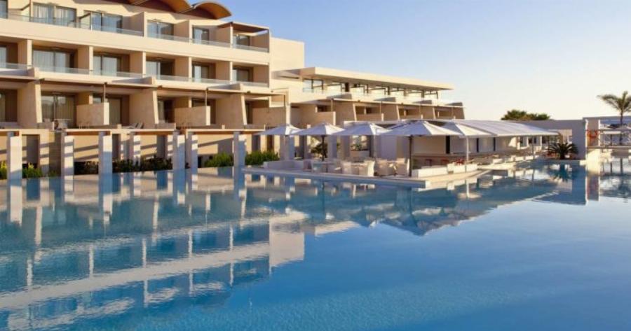 Οριστικό: Κλειστά τα εποχικά καταλύματα το τριήμερο του Αγίου Πνεύματος