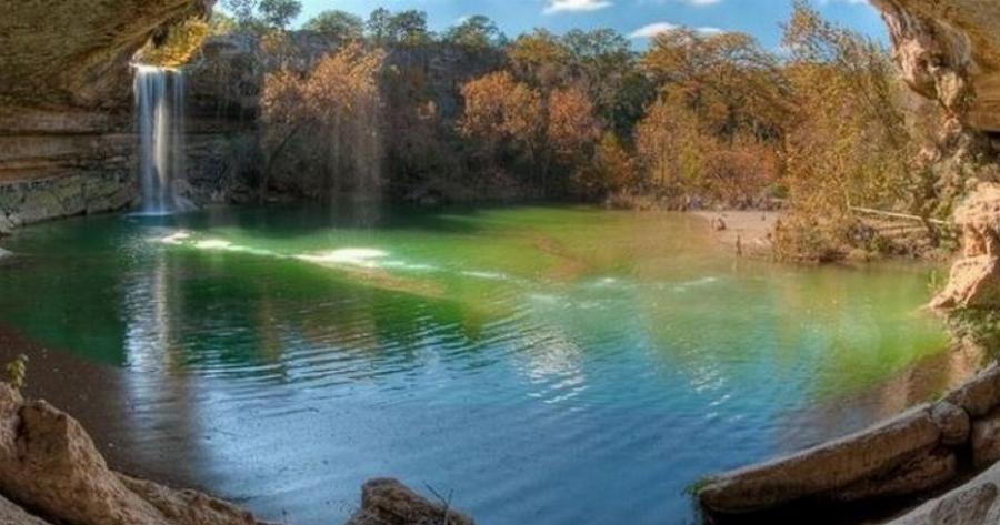 Οι 20 ομορφότερες “φυσικές πισίνες” μεταξύ των οποίων και αρκετές ελληνικές!