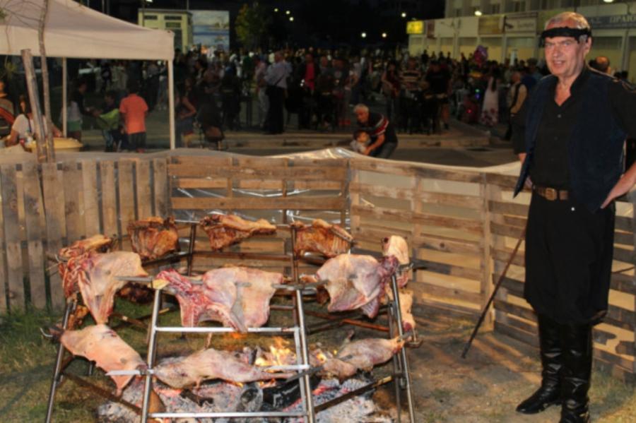 Δεν λέμε για την Ικαρία:  Το χωριό της Ελλάδας που η μακροζωία των κατοίκων του αφήνει άφωνη την επιστήμη