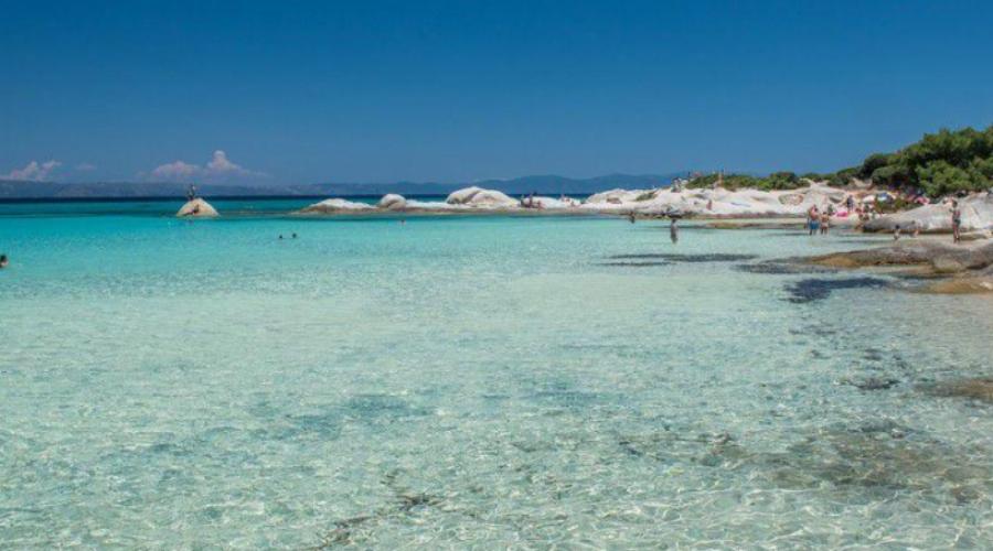 Μ’ ένα 50ρικο πας στην Καραϊβική της Ελλάδας: Η εξωτική ελληνική παραλία που πρέπει οπωσδήποτε να πας μια φορά στη ζωή σου