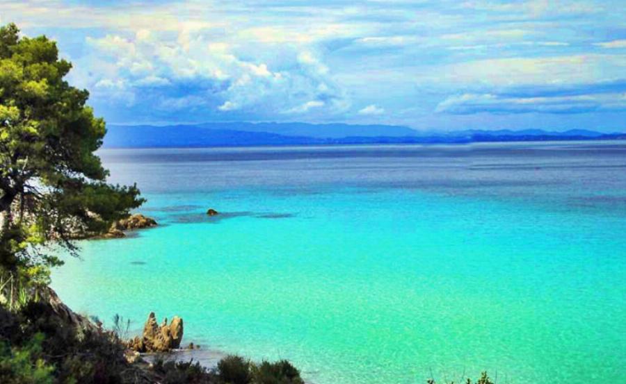 Μ’ ένα 50ρικο πας στην Καραϊβική της Ελλάδας: Η εξωτική ελληνική παραλία που πρέπει οπωσδήποτε να πας μια φορά στη ζωή σου