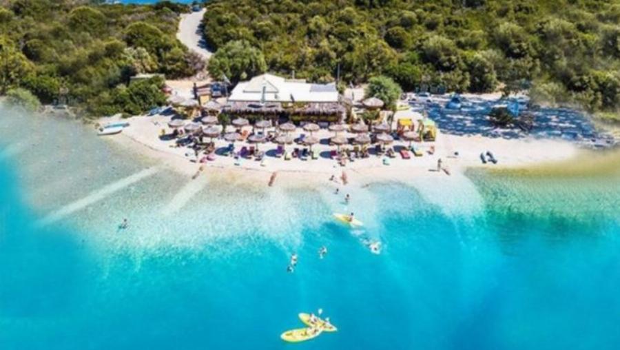 Γερμανοί τουρίστες: Είναι φίλοι μας και ετοιμάζονται να βουλιάξουν την Ελλάδα