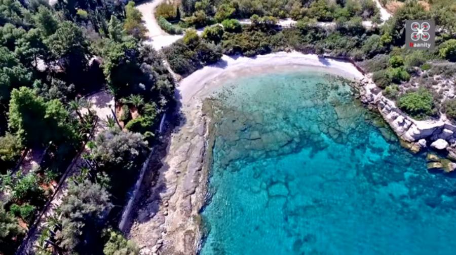 Η Ελληνική Ριβιέρα: Ο παράδεισος των επωνύμων δίπλα στην Αθήνα με τις ακριβότερες βίλες στην Ελλάδα