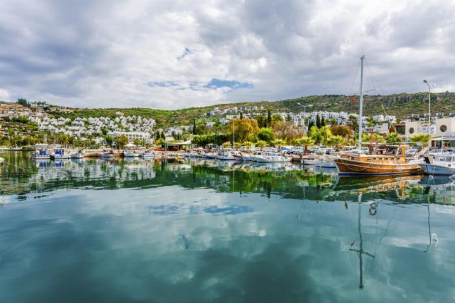 Η Νέα Μύκονος του 2020: Ο φτηνός παράδεισος που θα προτιμήσουν οι περισσότεροι φέτος αντί για τα νησί των ανέμων