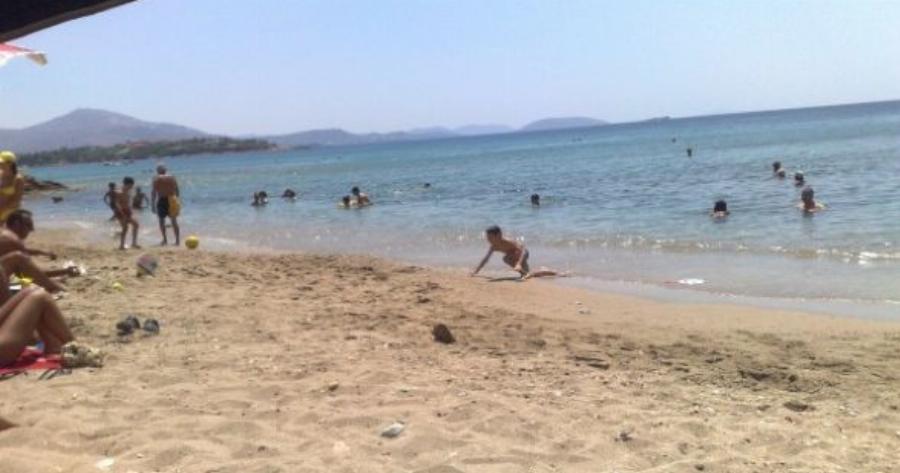 Παραλίες κοντά στην Αθήνα: 7 ασφαλείς παραλίες με άμμο για οικογενειακές βουτιές