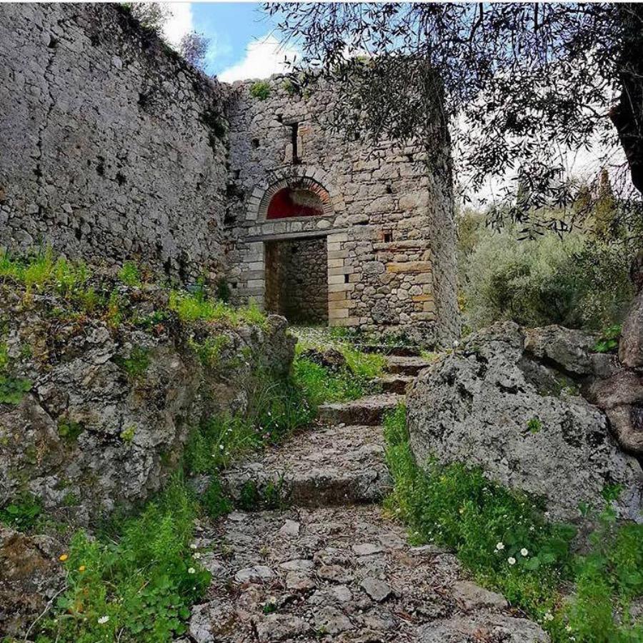 Ξεκούραστες διακοπές, ονειρικό φαγητό και κυρίως ασφάλεια: Αυτό το νησί του Ιονίου τα έχει όλα!