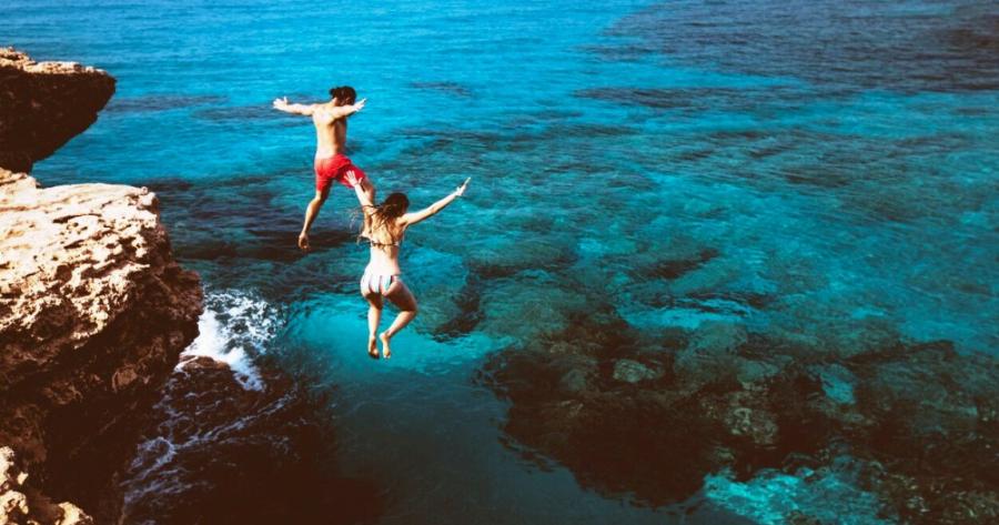 Τουρισμός για όλους: Ξεκινούν οι αιτήσεις – Ποιοι και πως θα πάρουν voucher διακοπών