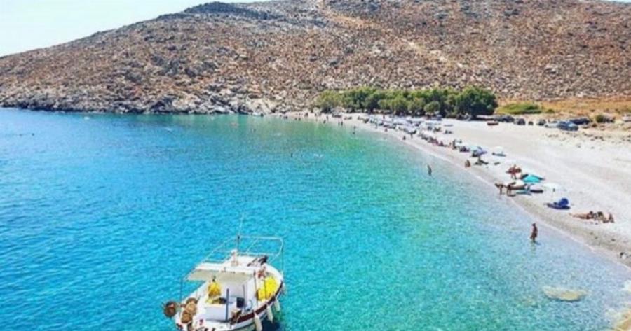 «Η Πεταλούδα του Αιγαίου»: Το μικρό νησί με τις…ατομικές παραλίες που σου προσφέρει πριβέ διακοπές