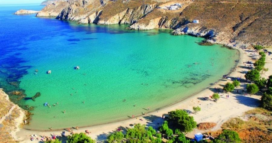 Όλοι φέτος εκεί και όχι στη Μύκονο! Το ελληνικό νησί που  έγινε φέτος ο Νο1 προορισμός φοιτητών και νεολαίας