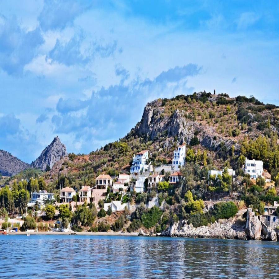 Βάζεις 15€ βενζίνη και φτάνεις σε έναν προσεγμένο παράδεισο με παραλιάρες και φθηνό φαγητό