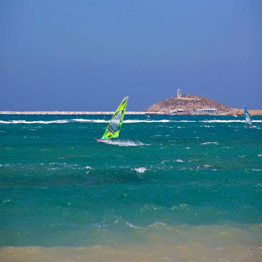 Άγιος Προκόπιος: H 1,5 χιλιόμετρο παραλία της Νάξου με την χρυσή αμμουδία