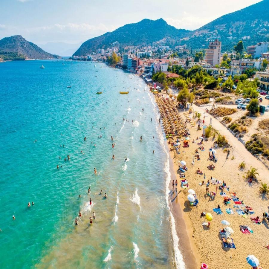 Βάζεις 15€ βενζίνη και φτάνεις σε έναν προσεγμένο παράδεισο με παραλιάρες και φθηνό φαγητό