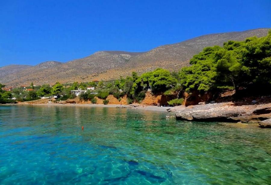 Πέντε Προορισμοί μια ανάσα από την Αθήνα για μαγικά Σαββατοκύριακα, καλό φαγητό και ουζάκι