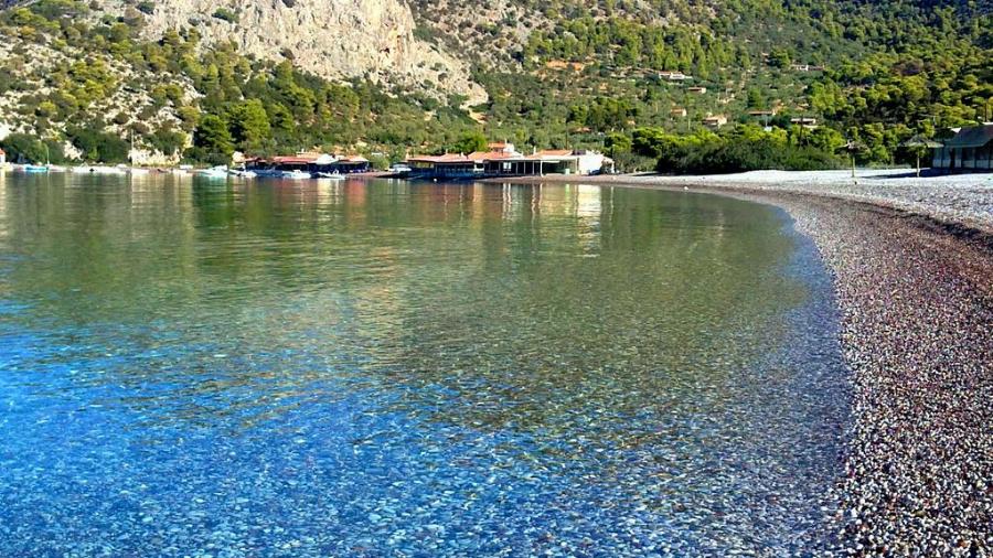 Πέντε Προορισμοί μια ανάσα από την Αθήνα για μαγικά Σαββατοκύριακα, καλό φαγητό και ουζάκι